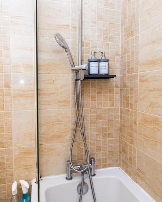 Luxury 2br - View Escape Apartamento Manchester